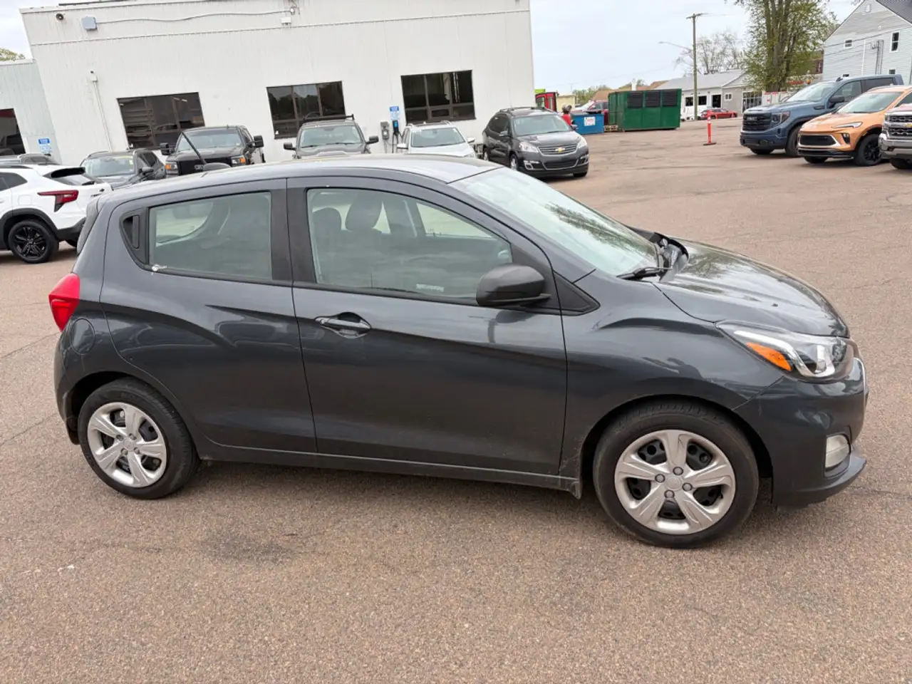 Chevrolet Spark снимка Chevrolet Spark
