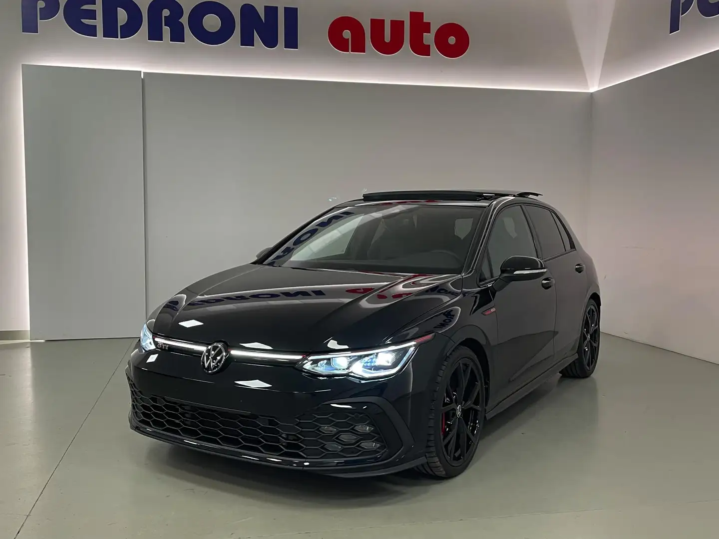 Volkswagen Golf GTI Tetto Matrix 19" Navi-PRO PREZZO PROMO Schwarz - 1