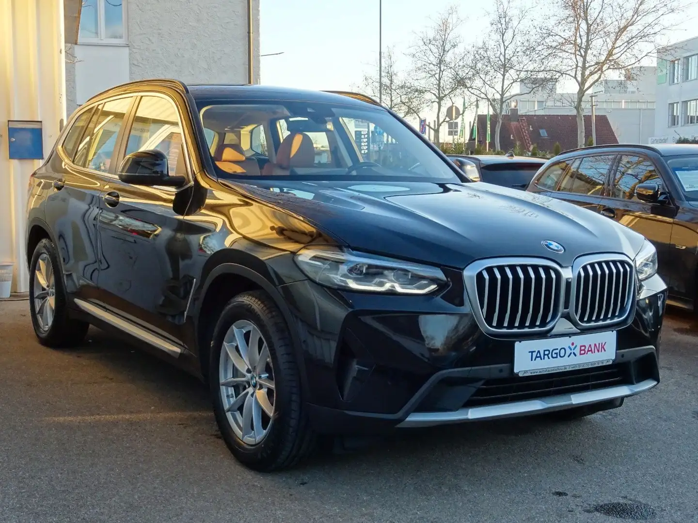BMW X3 xDrive30i Aut LCI 18" Navi Leder LED Har/Kar. Schwarz - 1