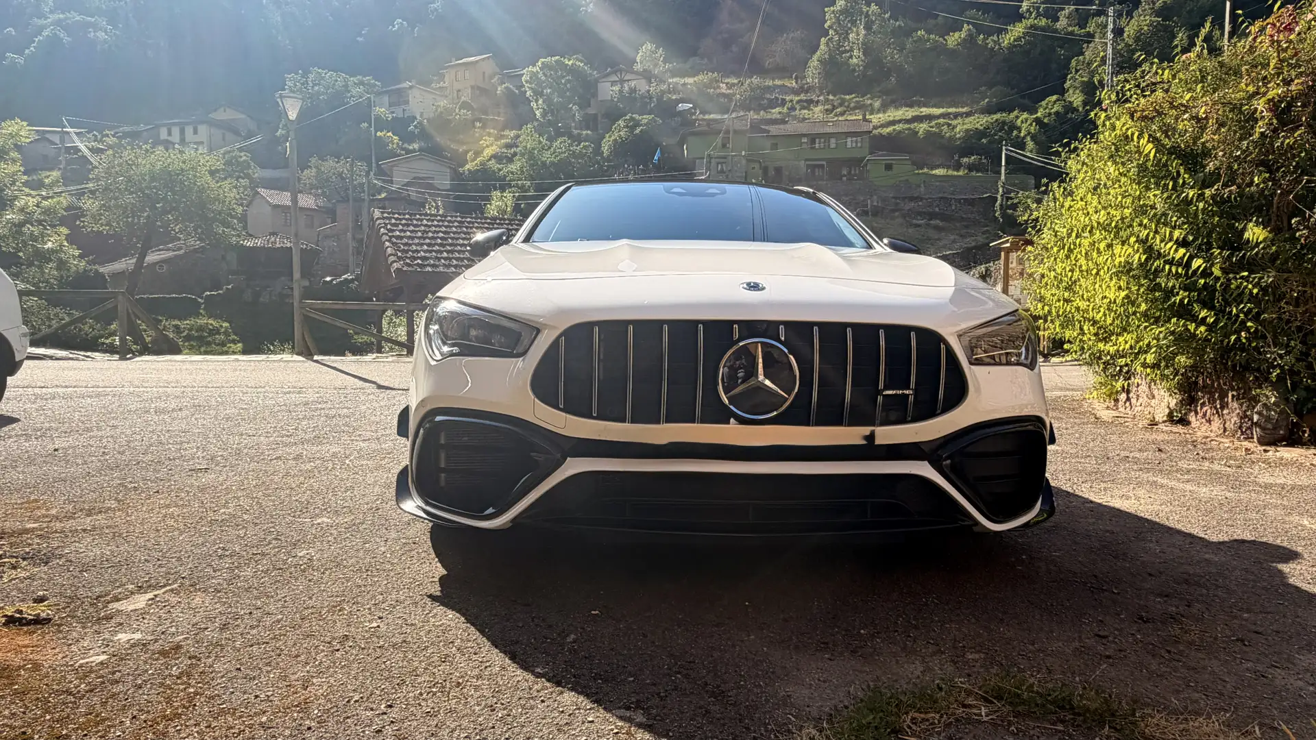 Mercedes-Benz CLA 45 AMG Shooting Brake 4Matic 7G-DCT - 2