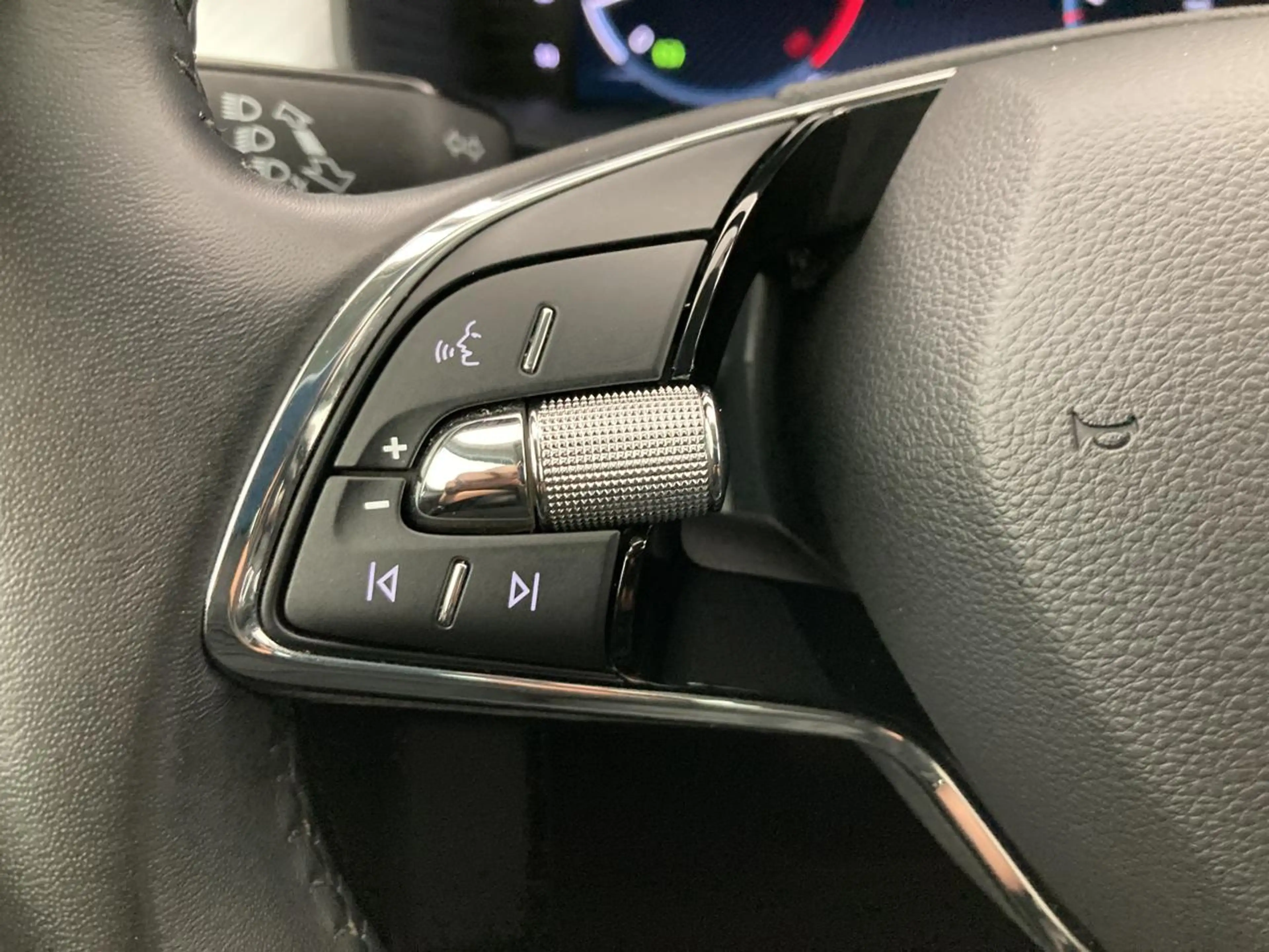 Skoda Kodiaq 1.5 TSI 110kW (150ch) Clever DSG — photo 8