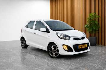 1.0 CVVT Design Edition (STOELVERWARMING, AIRCO, L