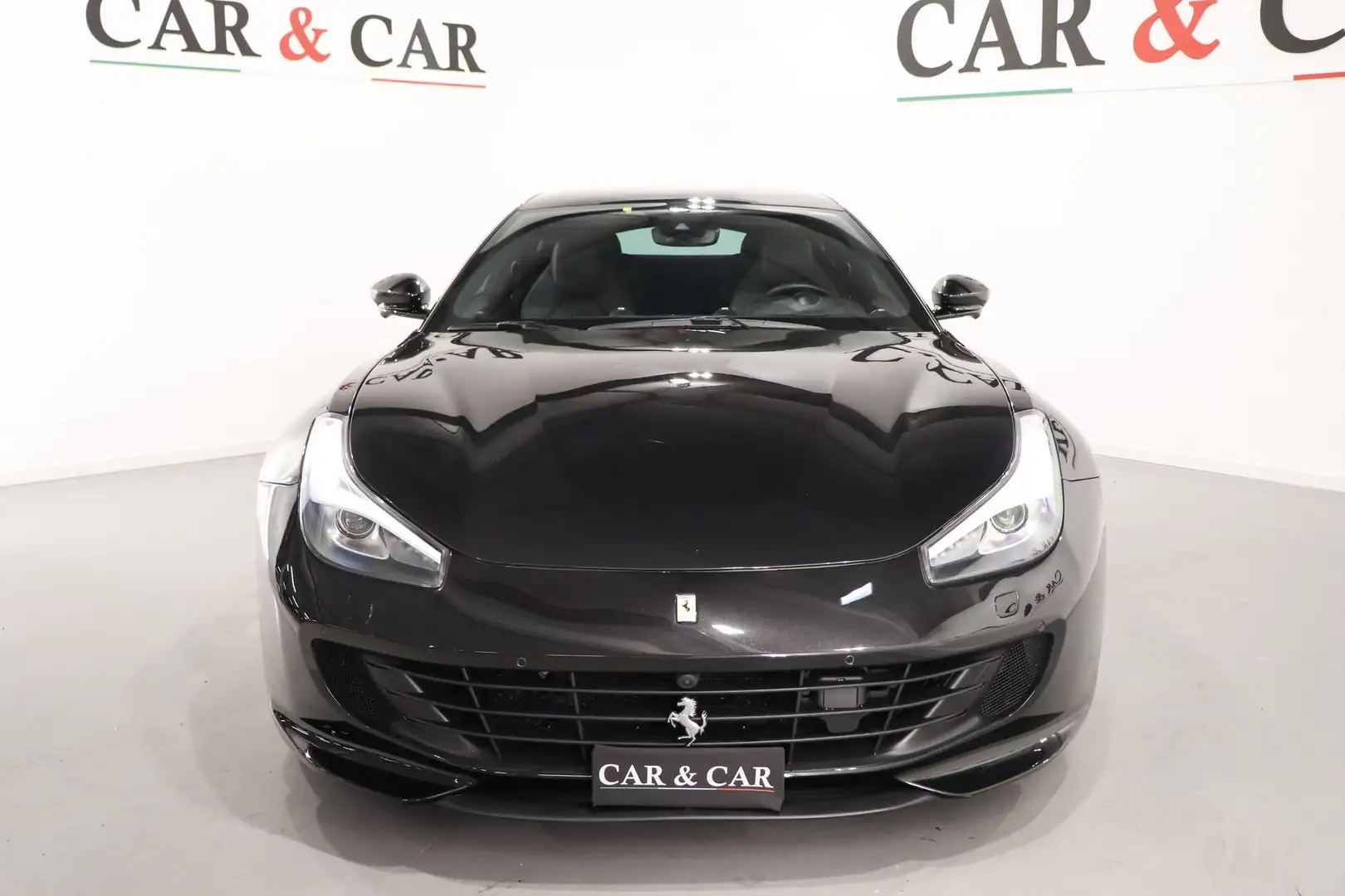 Ferrari GTC4 Lusso V12 6.2 dct Nero - 2