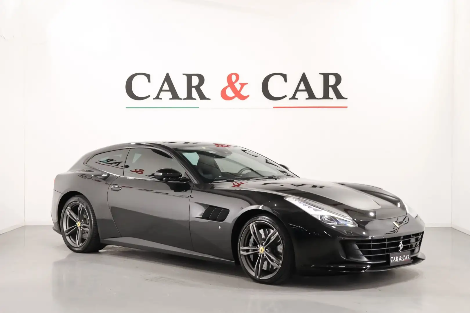 Ferrari GTC4 Lusso V12 6.2 dct Nero - 1