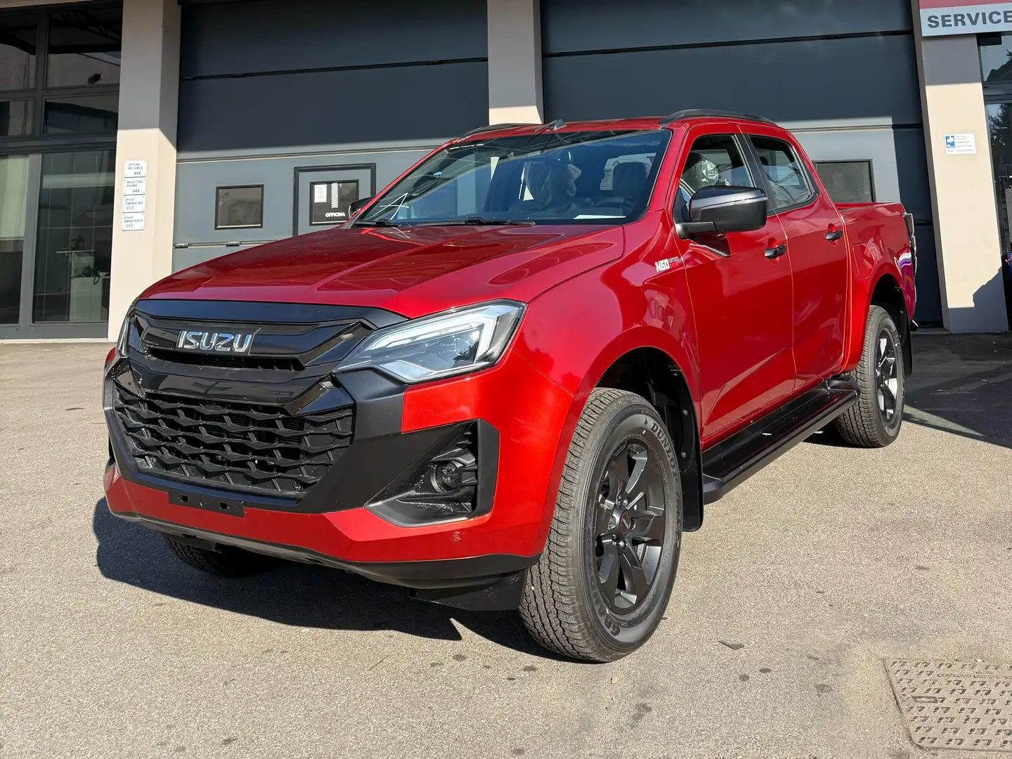 Isuzu D-Max Crew N60 Nitro Sport A/T colore Namibu Orange Portocaliu - 1