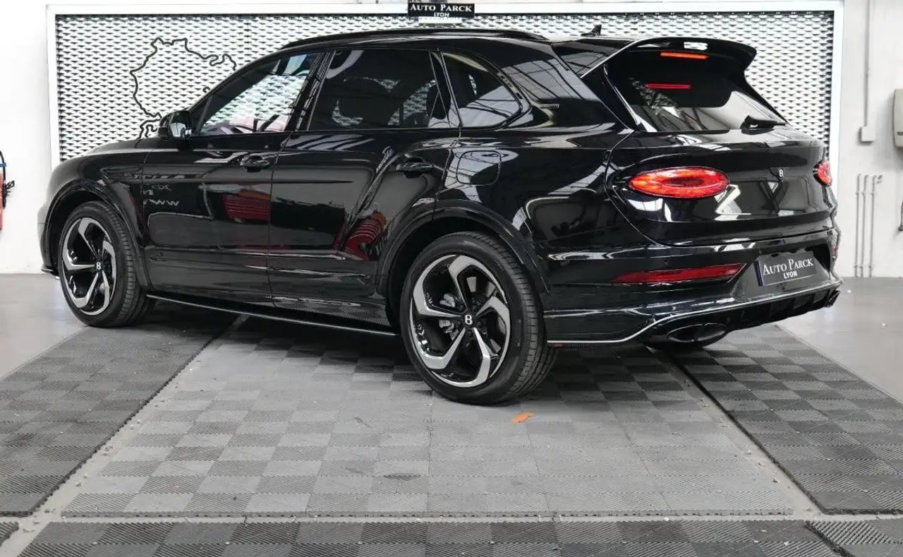Bentley Bentayga 2025