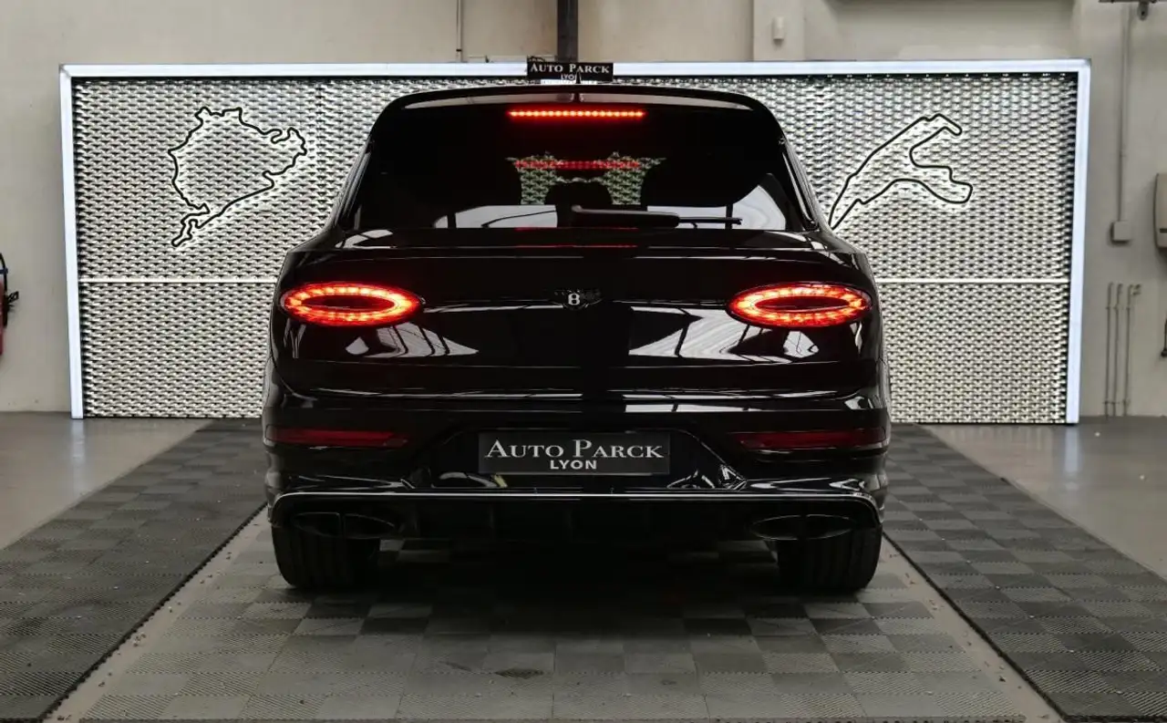 Bentley Bentayga 2025