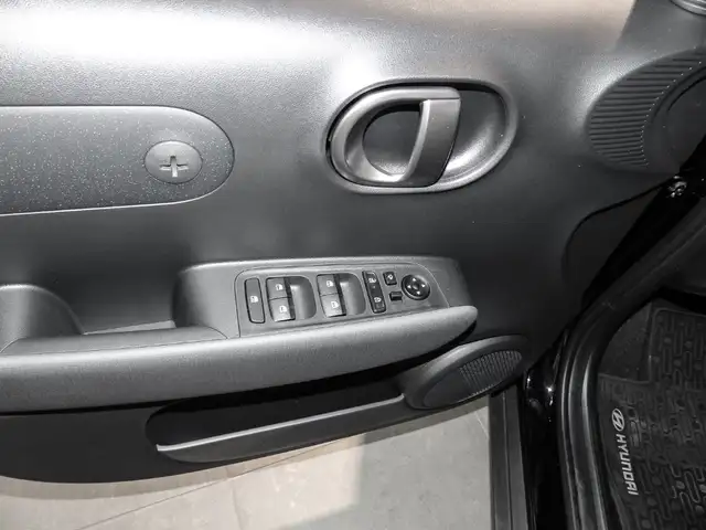 Hyundai Inster view 14