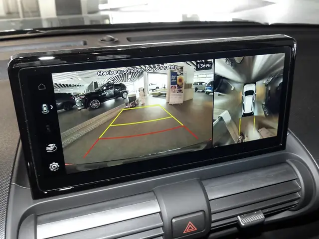 Hyundai Inster view 8