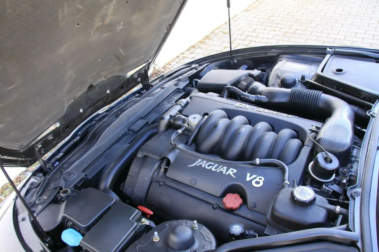 Jaguar XK8 Cabrio 3 Jahre Garantie, foto 12