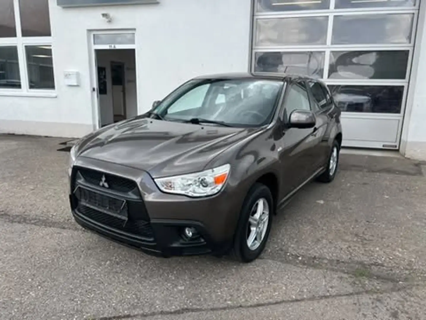 Mitsubishi ASX Inform 2WD Bruin - 1