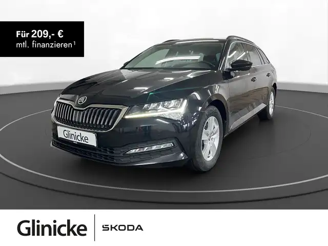 Skoda Superb Combi 2.0 TDI Ambition AHK Navi PDC vo+hi