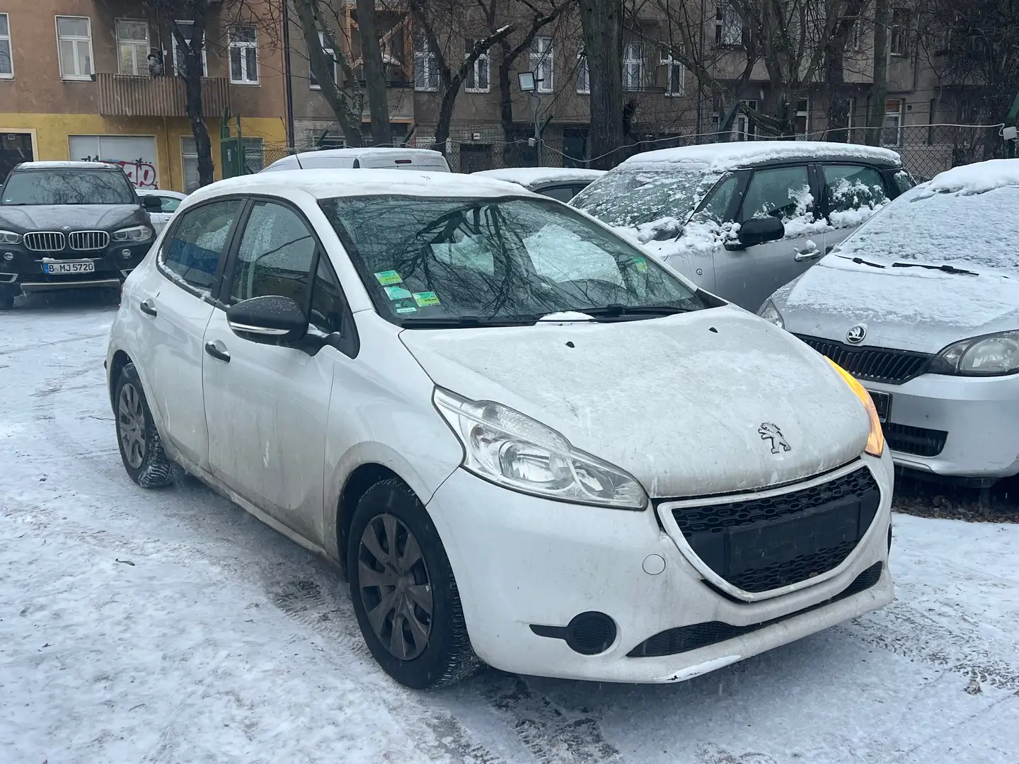 Peugeot 208 Access 5-TÜRER *KLIMA+1.HAND+EURO5* 2013 Weiß - 2