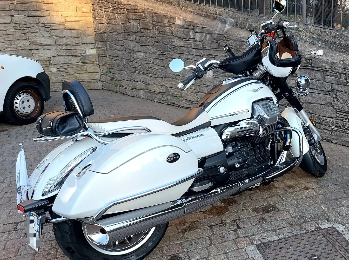 Moto Guzzi California 1400 touring Blanco - 2