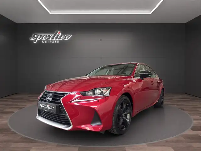Lexus IS 300 300h