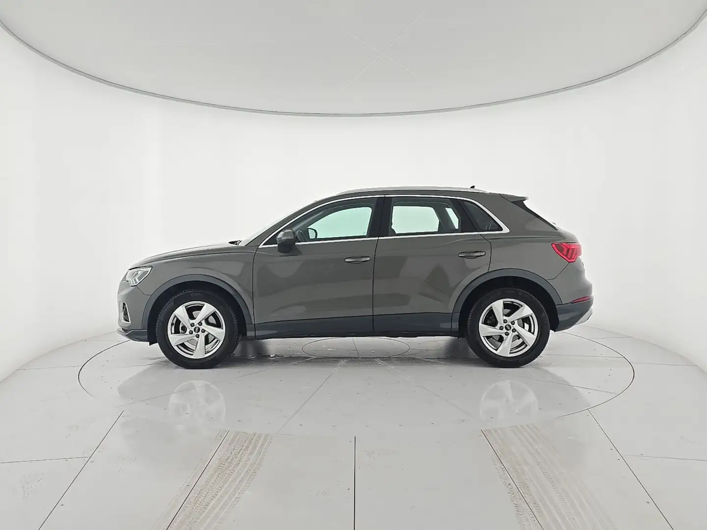 Audi Q3 Q3 35 TDI S tronic Business Advanced Gri - 2