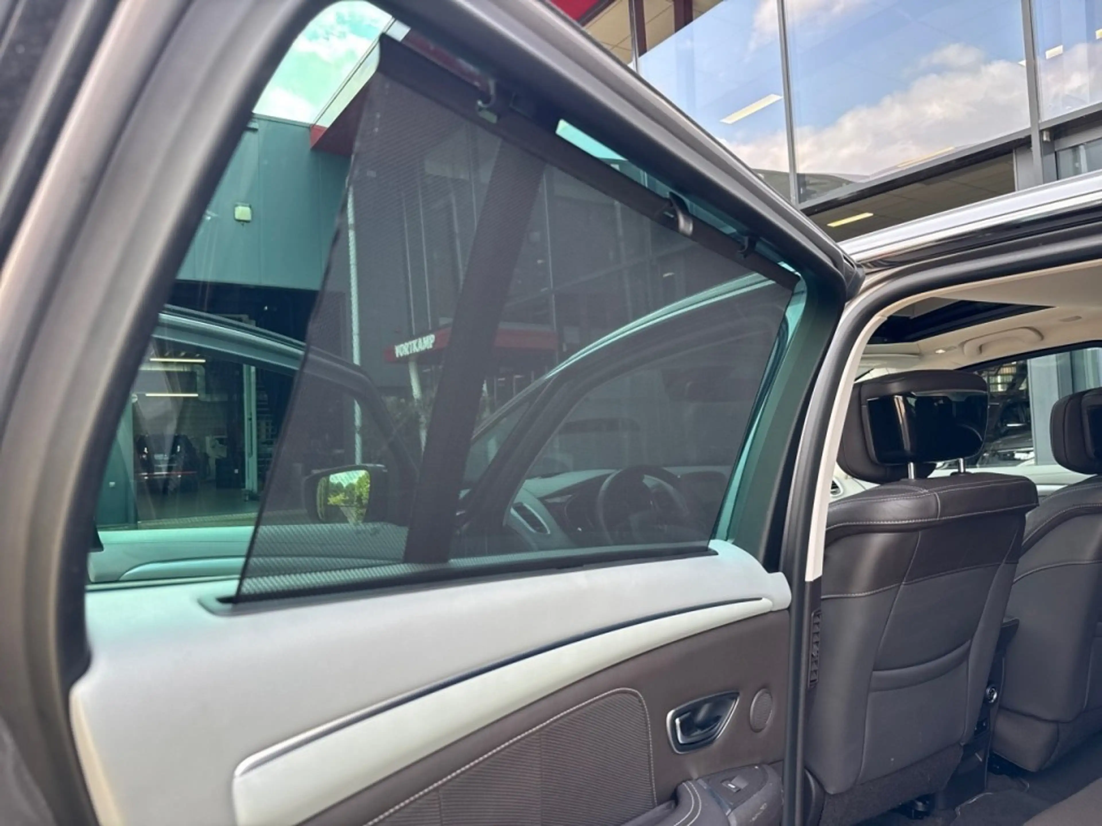 Renault Espace 1.6 dCi INITIALE PARIS 7PERS. TREKHAAK/CAMERA/ELEK — photo 30