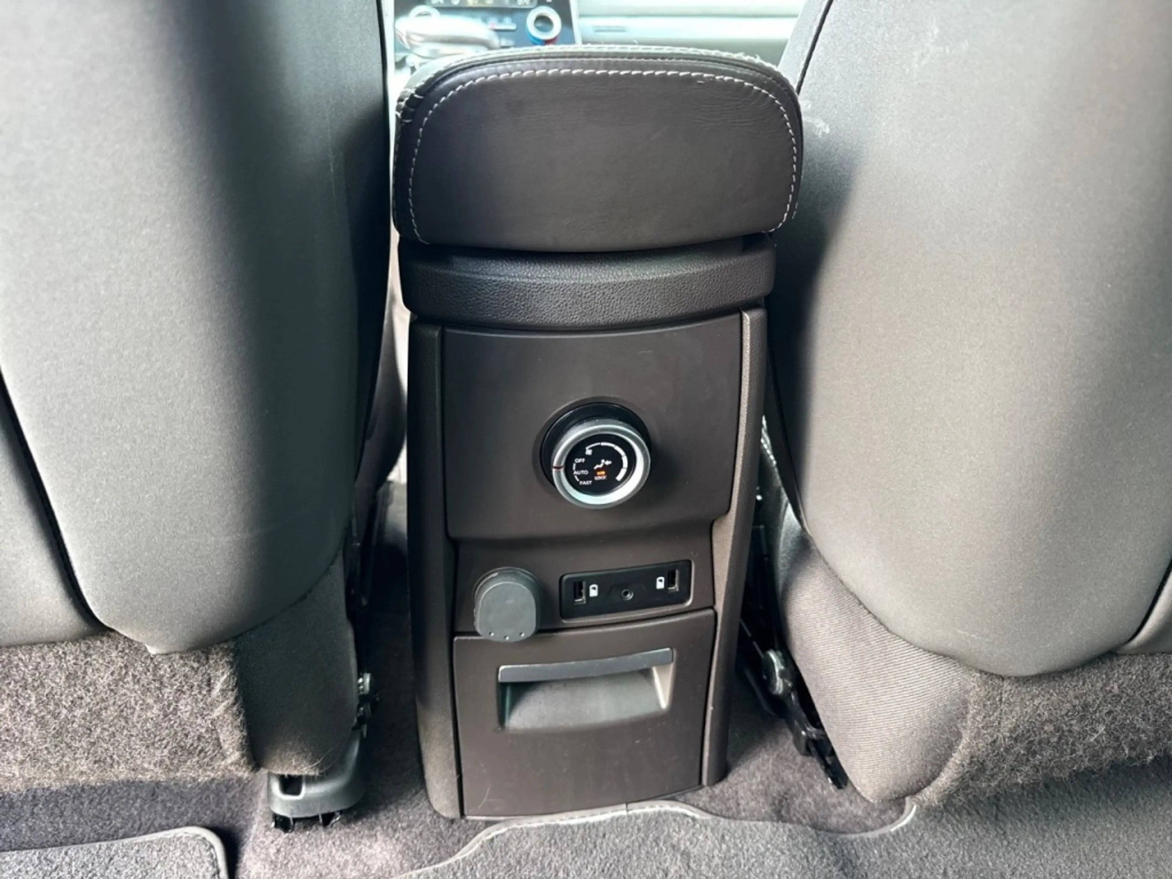 Renault Espace 1.6 dCi INITIALE PARIS 7PERS. TREKHAAK/CAMERA/ELEK — photo 29