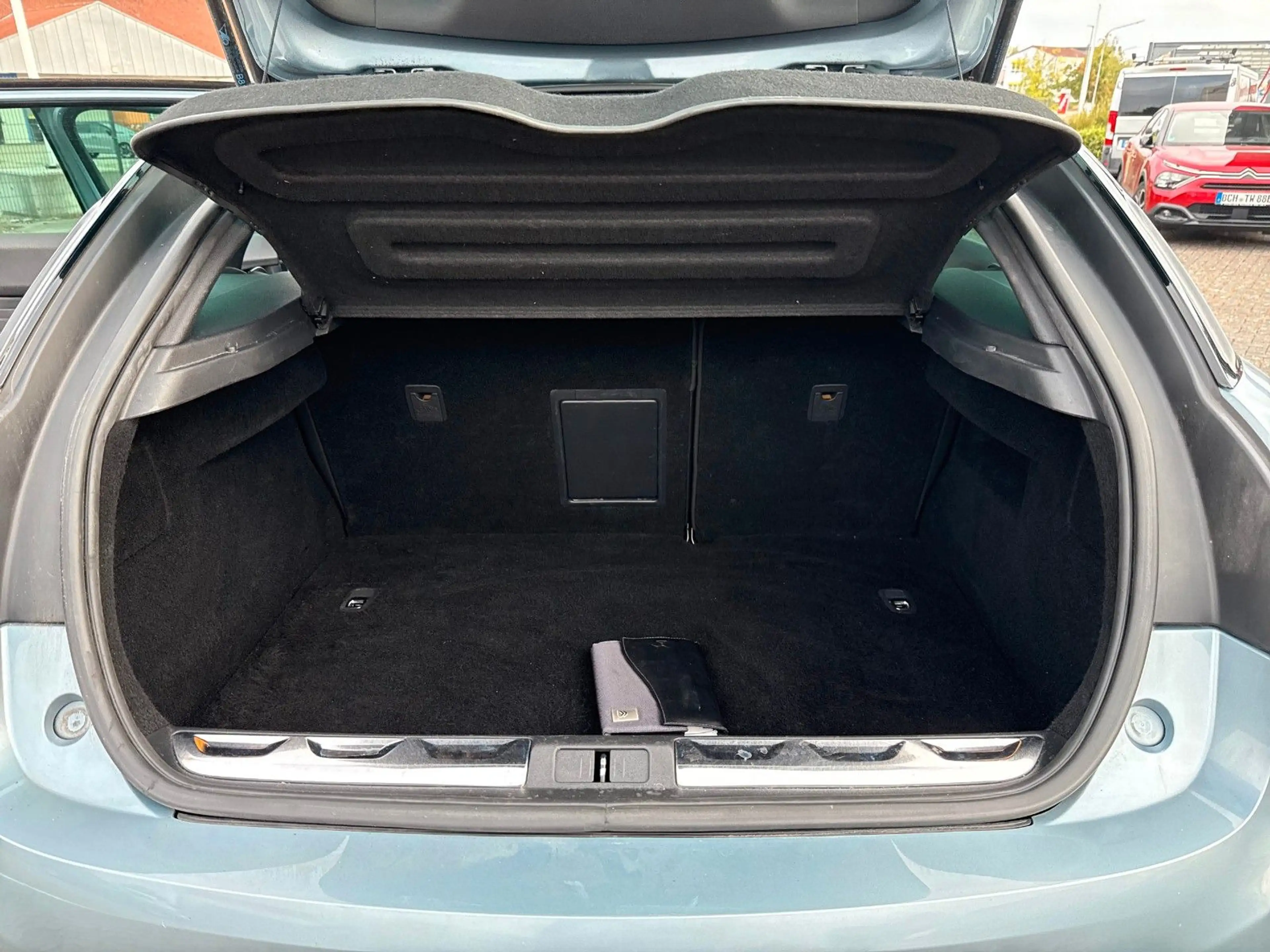 Citroen DS5 HD 165 SPORTCHIC — photo 12