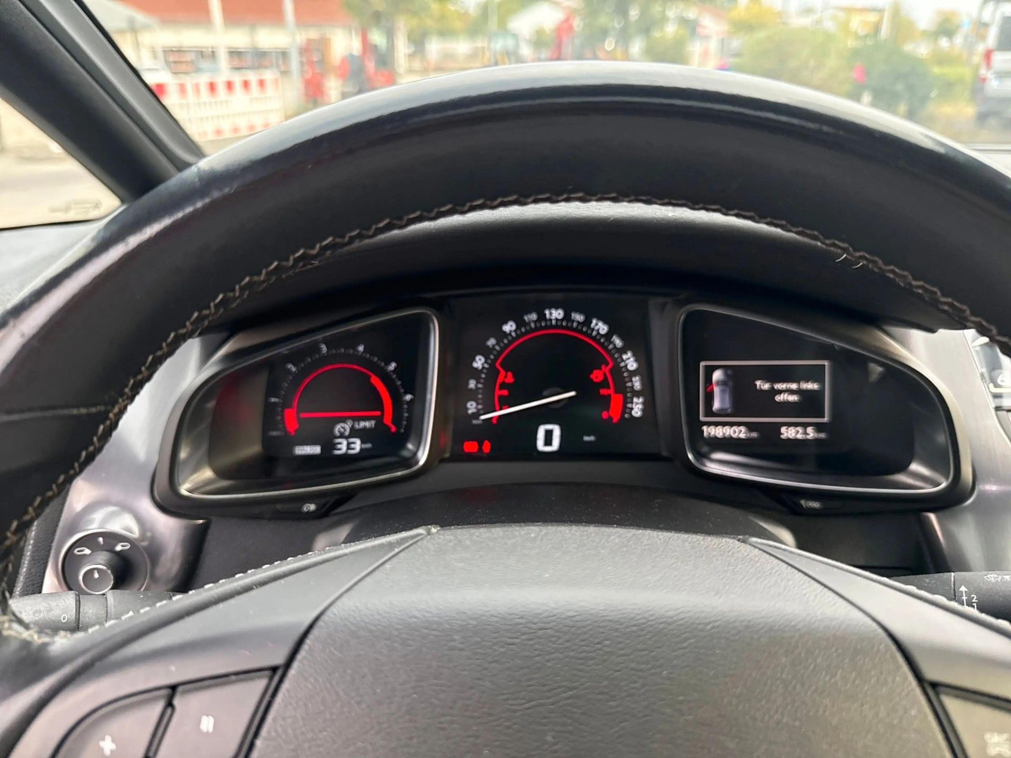 Citroen DS5 HD 165 SPORTCHIC — photo 7