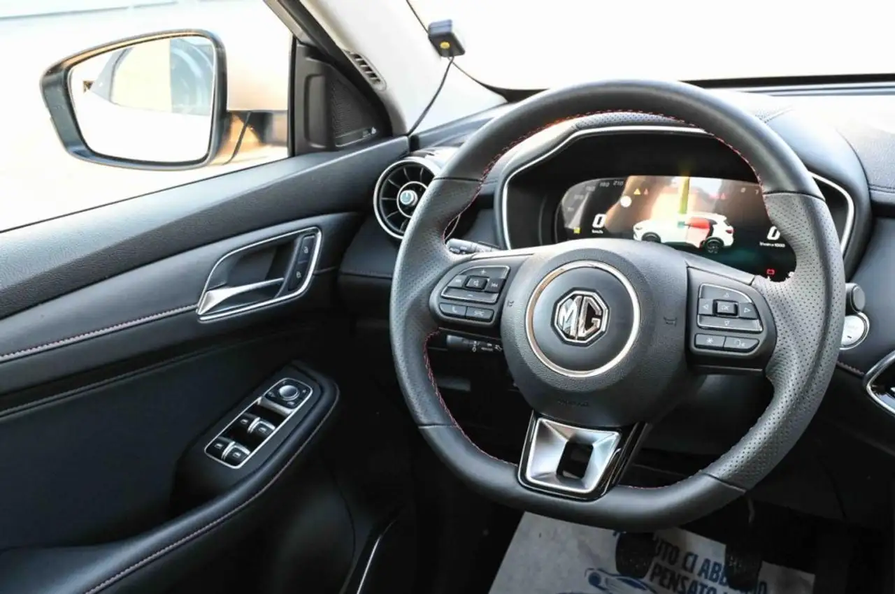 MG HS 1.5T-GDI Comfort 22