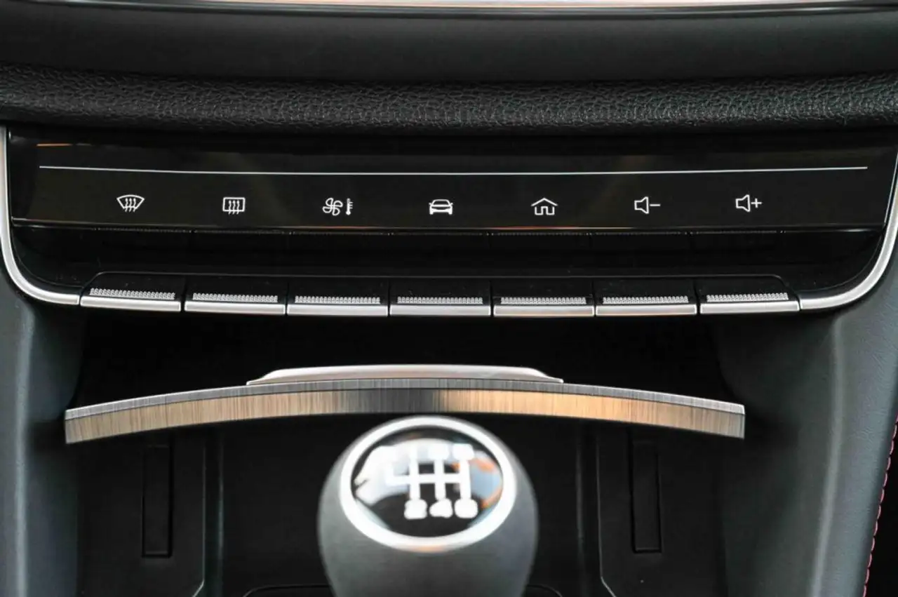 MG HS 1.5T-GDI Comfort 19