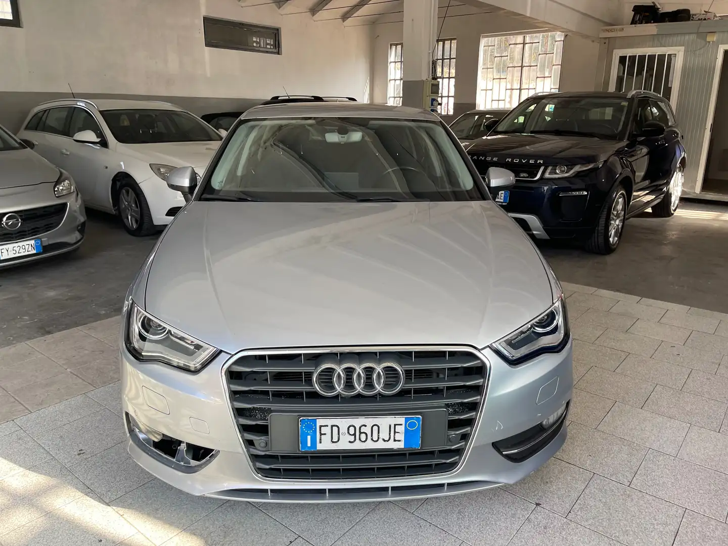 Audi A3 A3 Sportback 1.6 tdi Ambition 110cv E6 Argent - 2