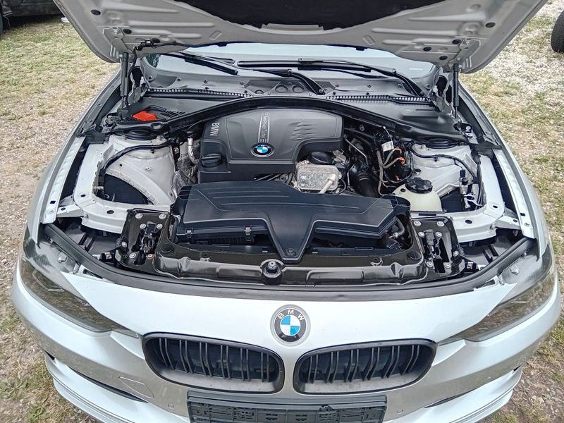 BMW 328 i xDrive Limousine Aut * INSP+TÜV neu * Top — photo 10