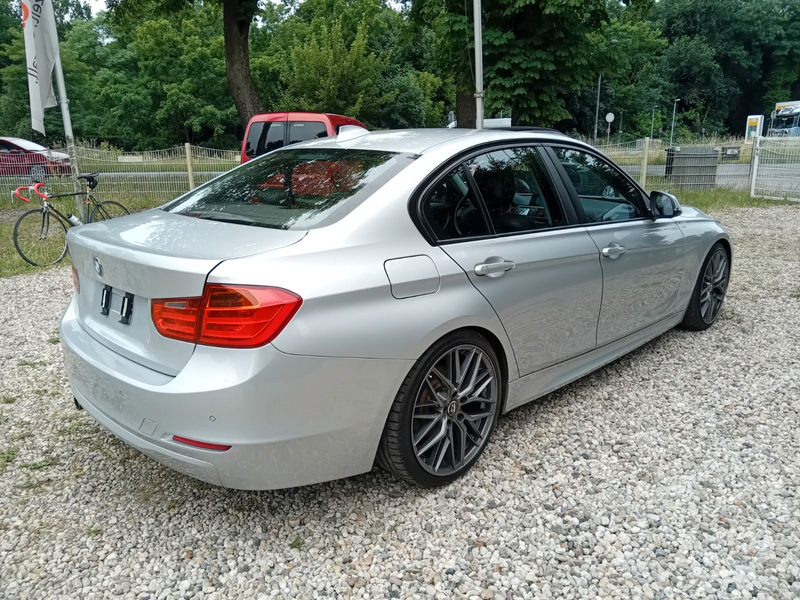 BMW 328 i xDrive Limousine Aut * INSP+TÜV neu * Top — photo 4
