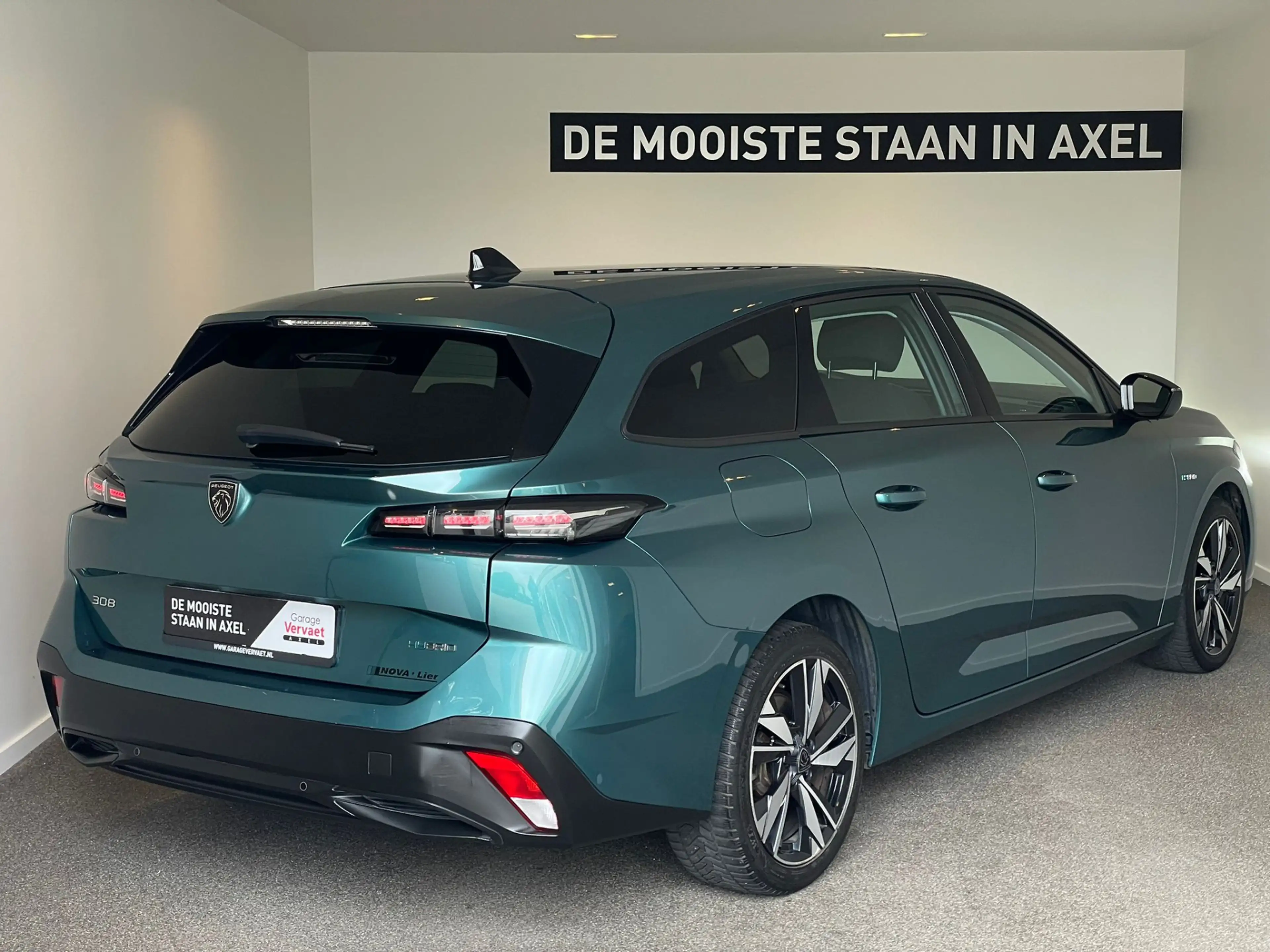 Peugeot 308 SW 1.6 Plug-in Hybrid 180 Active Pack Business — photo 3