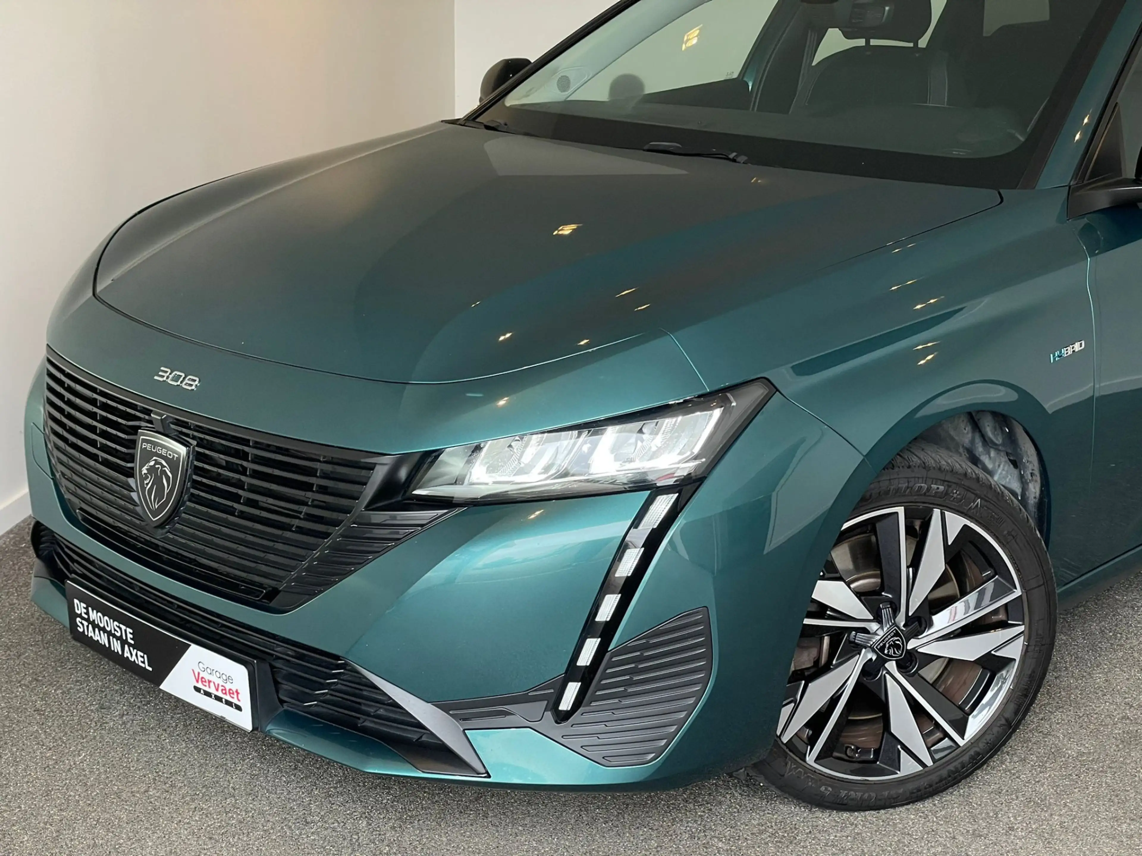 Peugeot 308 SW 1.6 Plug-in Hybrid 180 Active Pack Business — photo 7