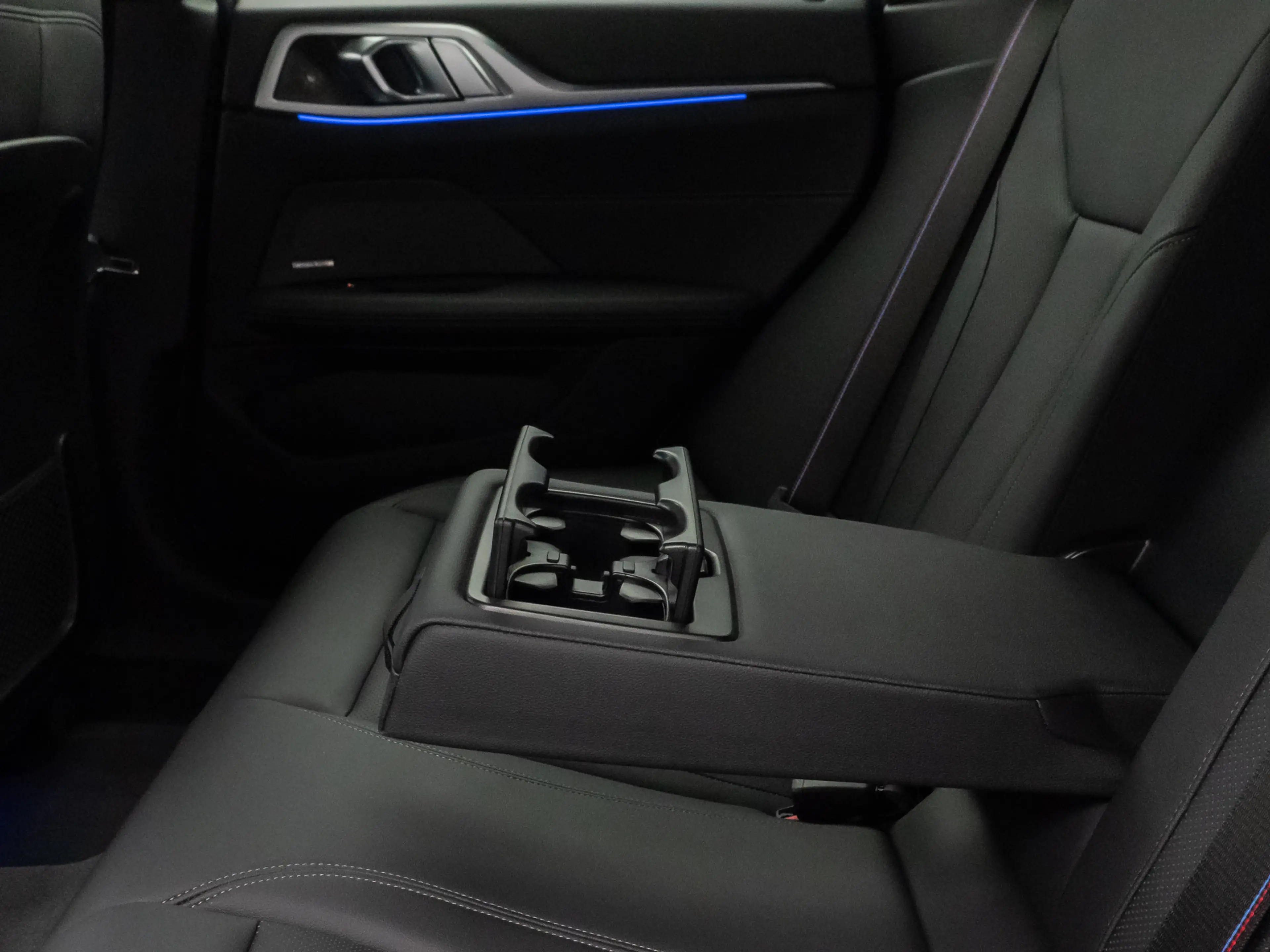 BMW 420 xD M SportPro Kamera DAB H K 19Zl — photo 28