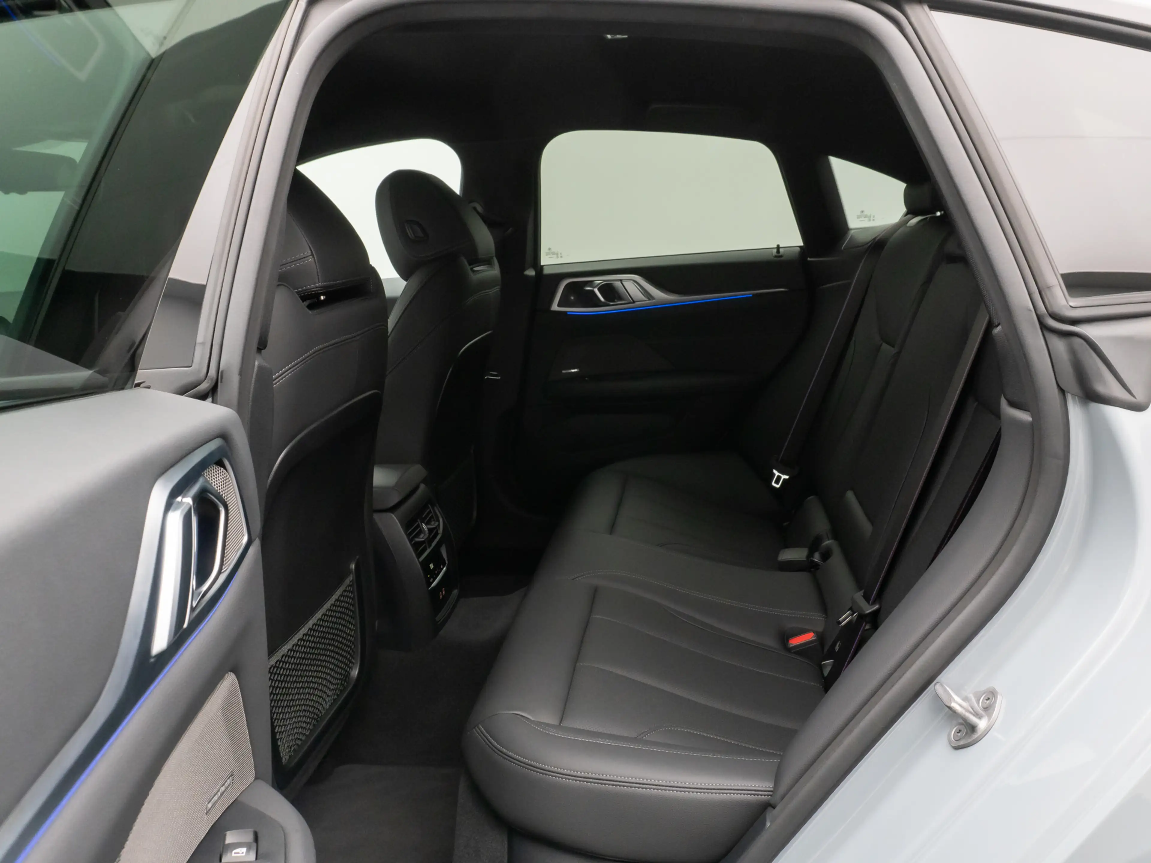 BMW 420 xD M SportPro Kamera DAB H K 19Zl — photo 25