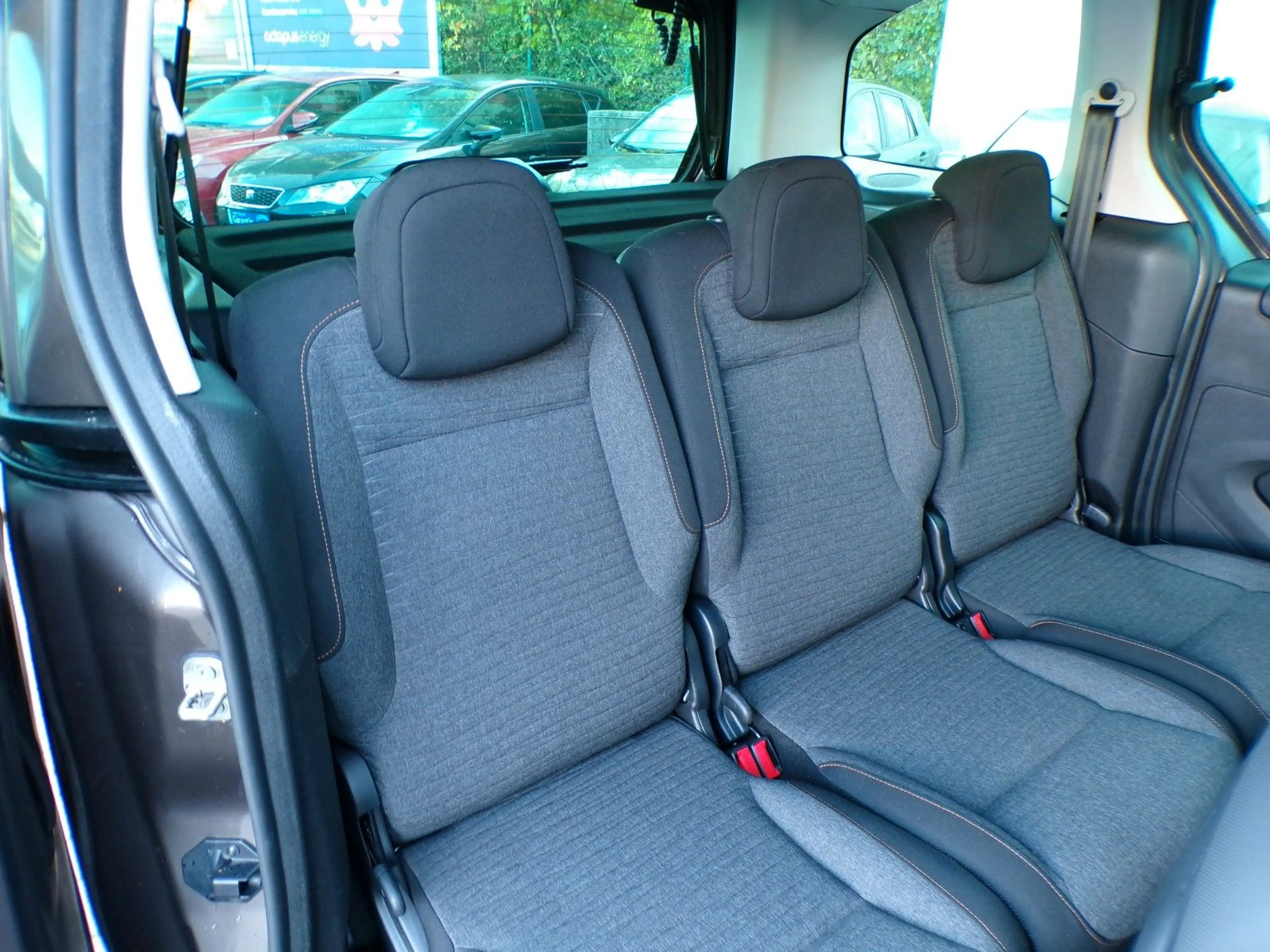 Citroen Berlingo BlueHDi 100 S&S ETG6 Multispace AUT. — photo 13