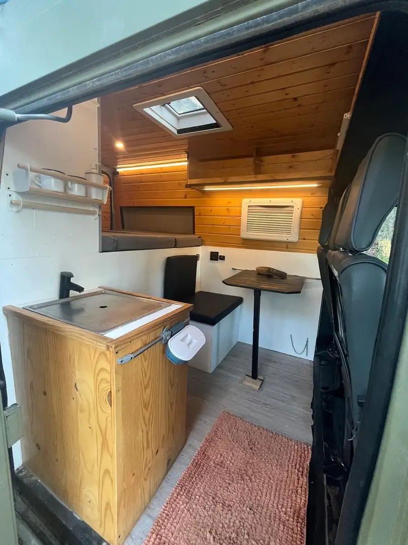 Peugeot Boxer Boxer Furgón 2.5 1400 310 C Sobreelevado - 1