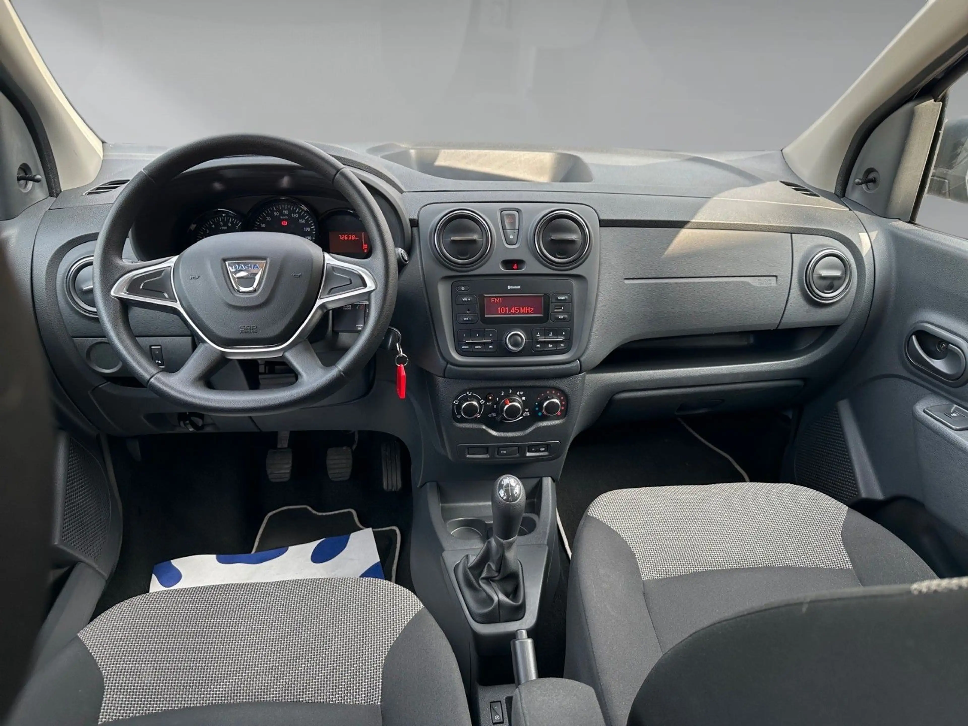 Dacia Lodgy Ambiance — photo 11