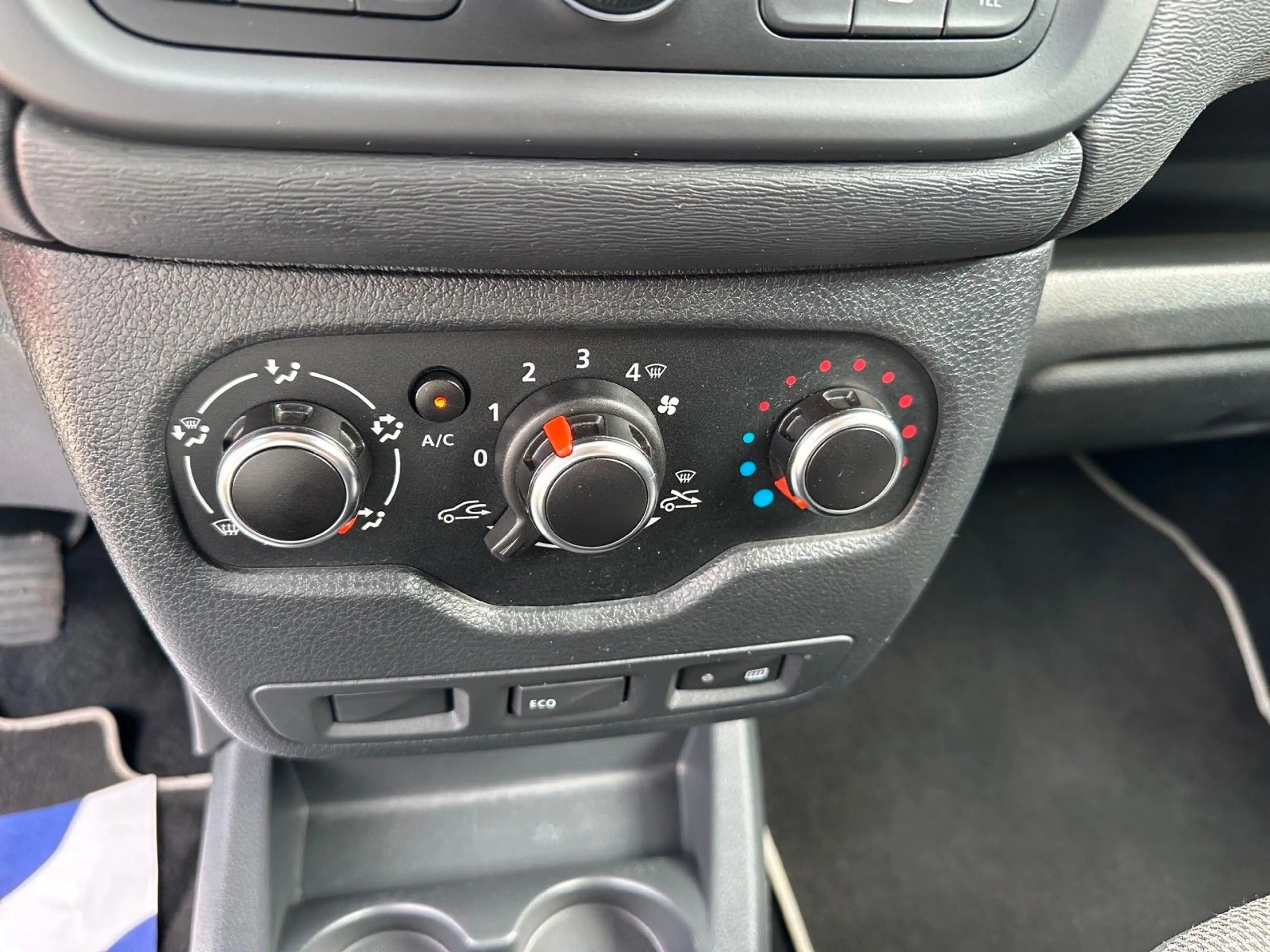 Dacia Lodgy Ambiance — photo 13