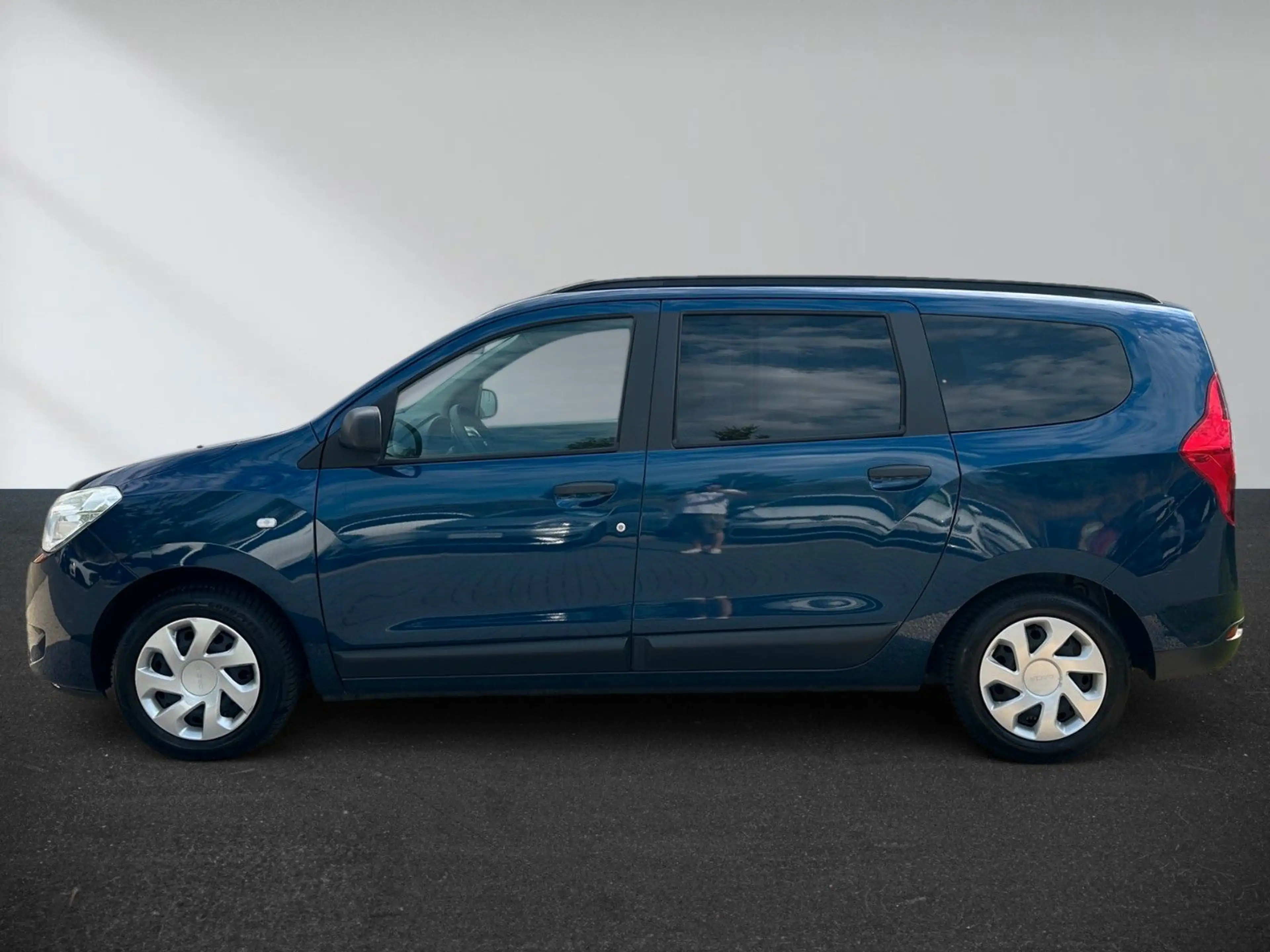 Dacia Lodgy Ambiance — photo 9