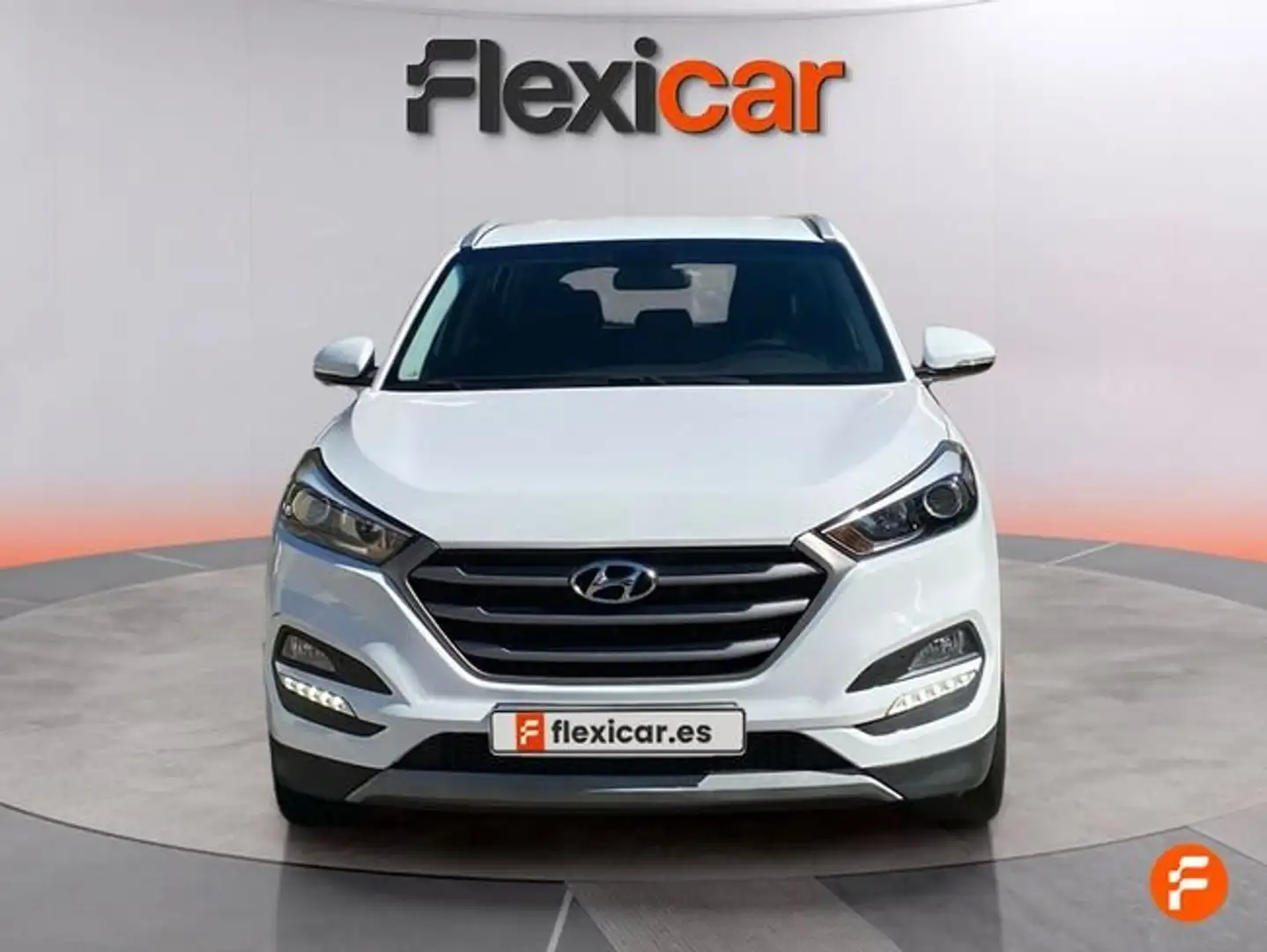 Hyundai TUCSON 1.7CRDI BD Klass Nav 4x2 Blanco - 2