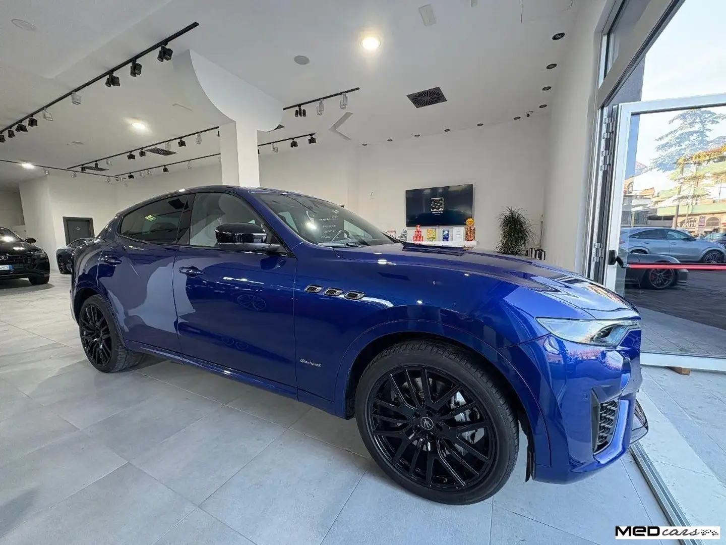 Maserati Levante V6 350CV GRANSPORT / ITALIANA / SUPER FULL...!!! Bleu - 2