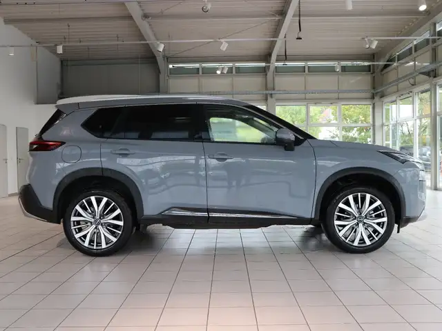 Nissan X-Trail view 11