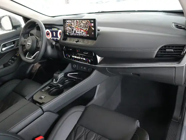 Nissan X-Trail view 23