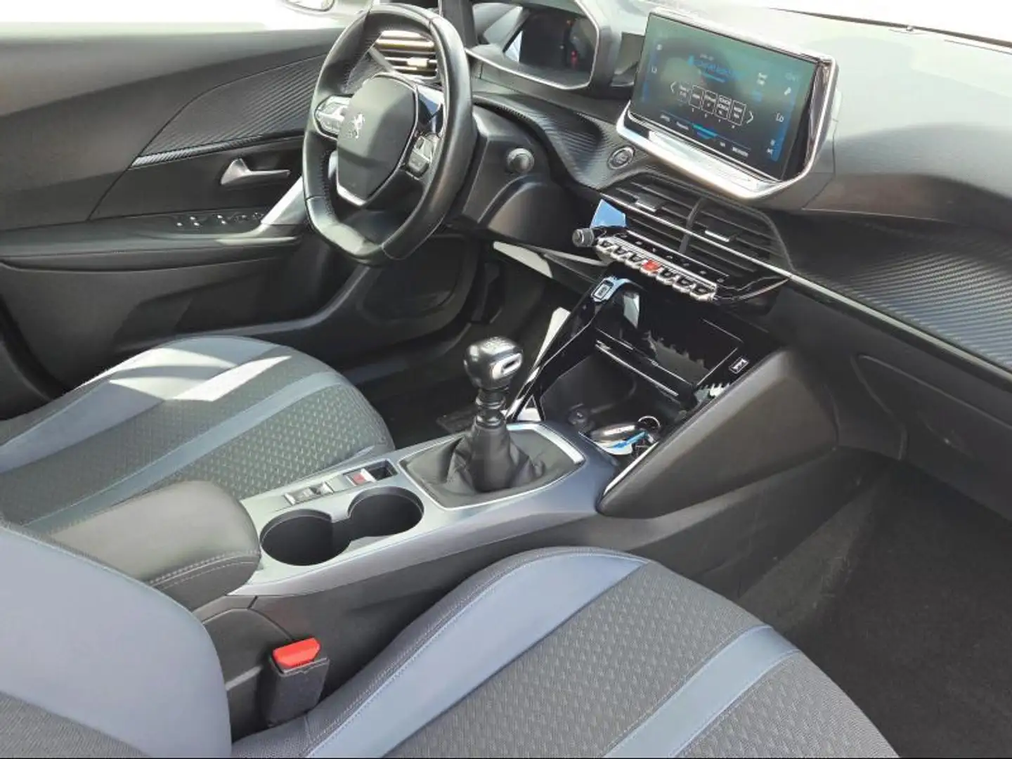 Peugeot 2008 Allure 1.2i 100pk Camera | GPS | LED | Carplay Blanc - 2