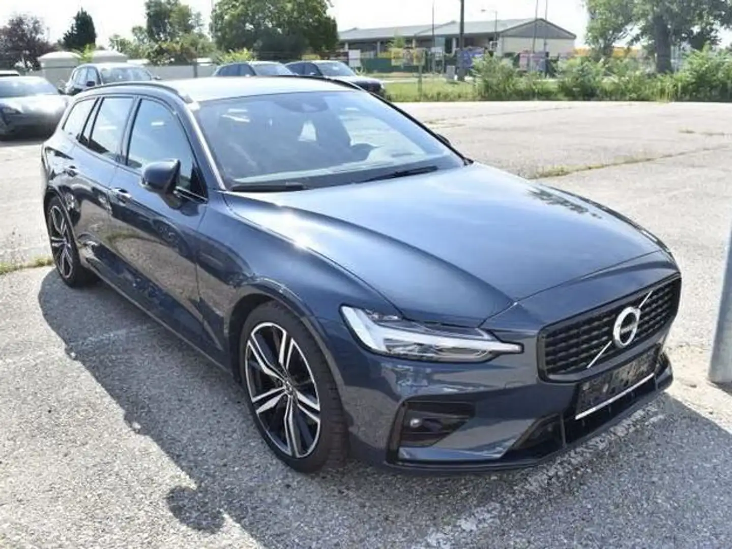 Volvo V60 V60 B3 (P) R Design Geartronic R Design Blau - 2