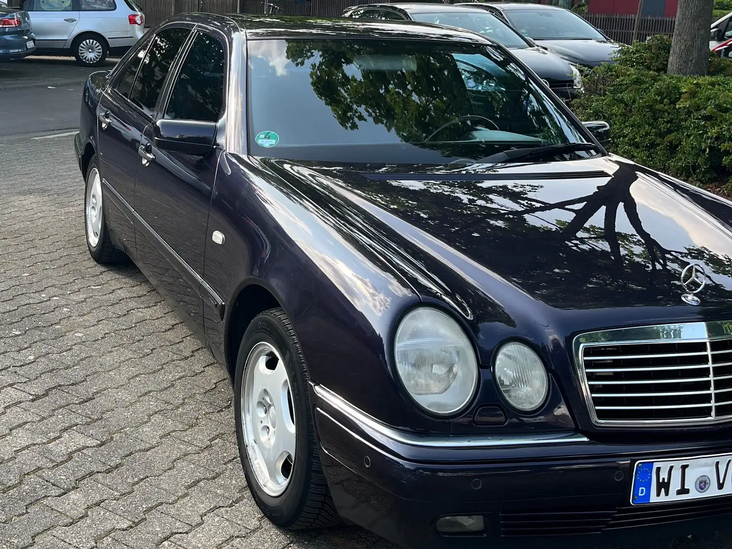 Mercedes-Benz E 320 E-Klasse Avantgarde Schwarz - 2