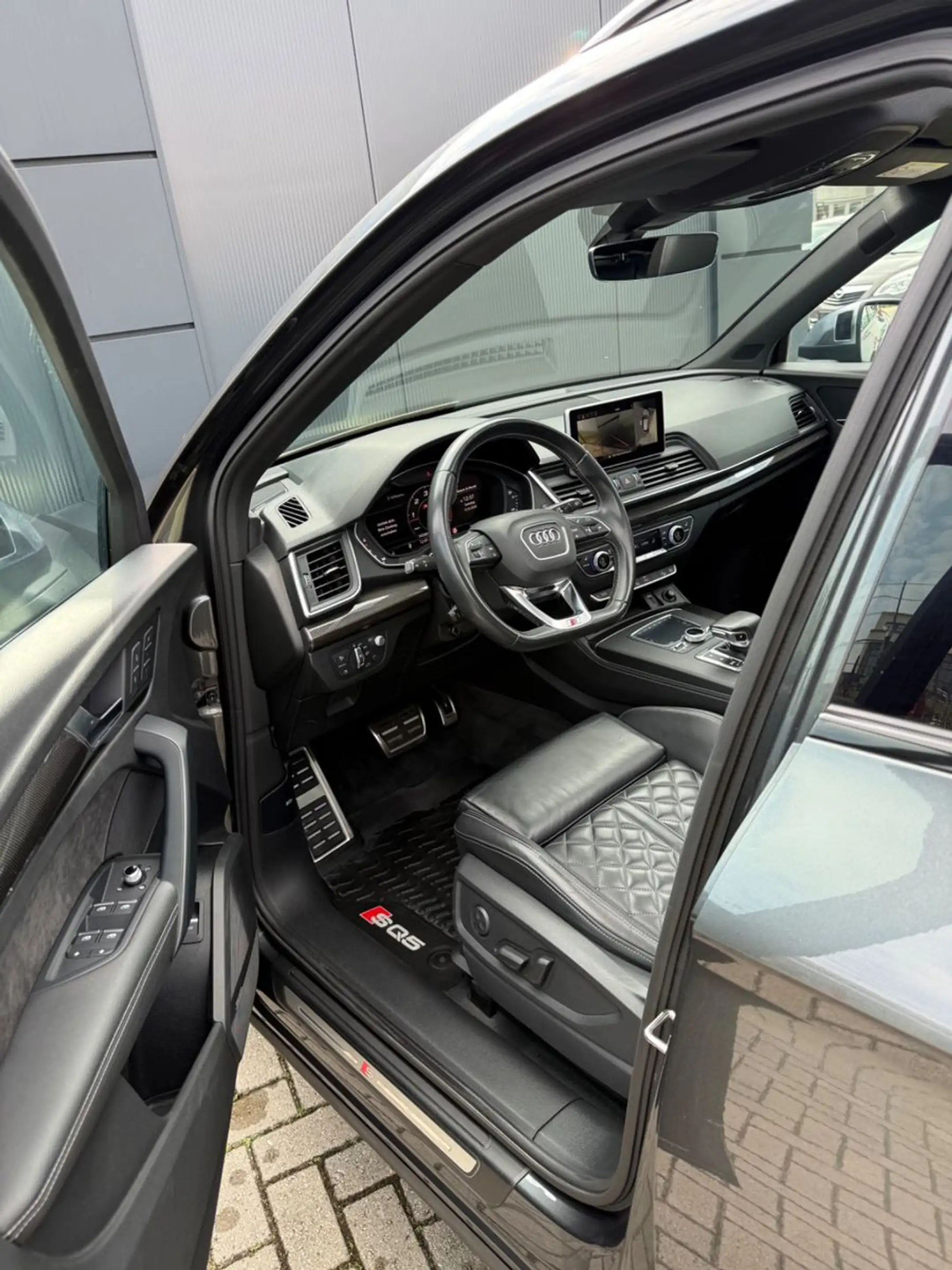 Audi SQ5 3.0 TDI quattro*Navi*Panorama — photo 10