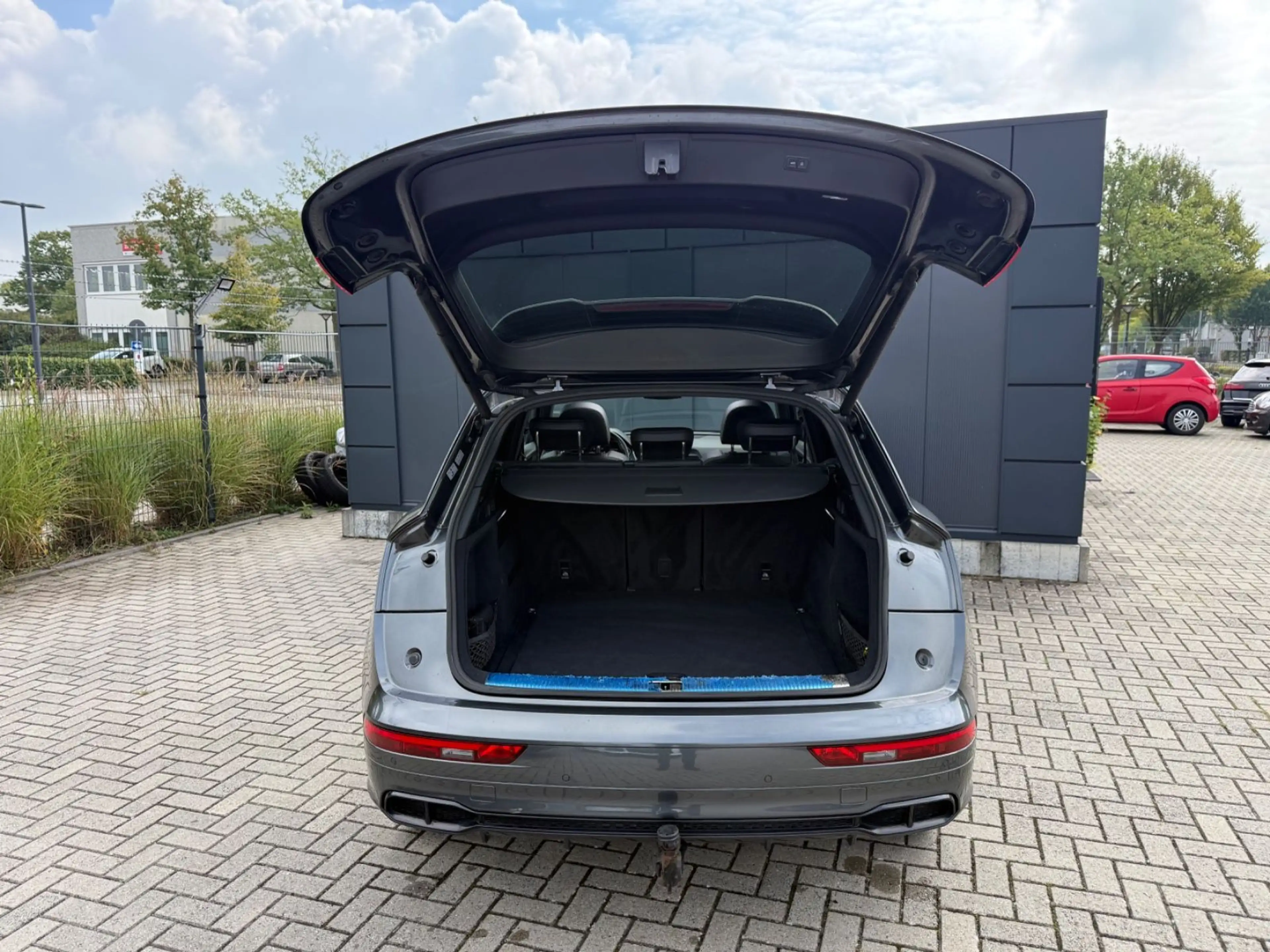 Audi SQ5 3.0 TDI quattro*Navi*Panorama — photo 9