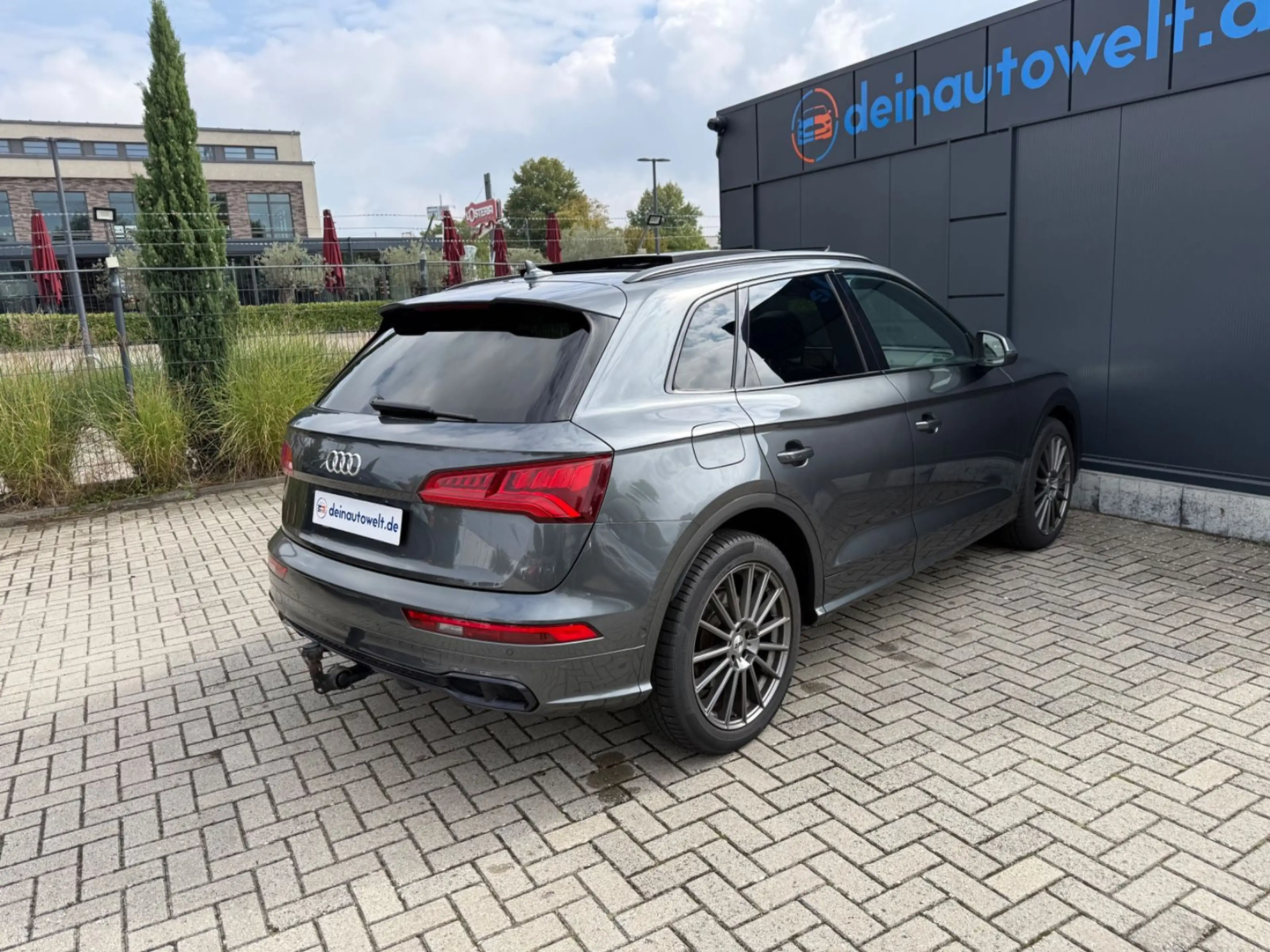 Audi SQ5 3.0 TDI quattro*Navi*Panorama — photo 8
