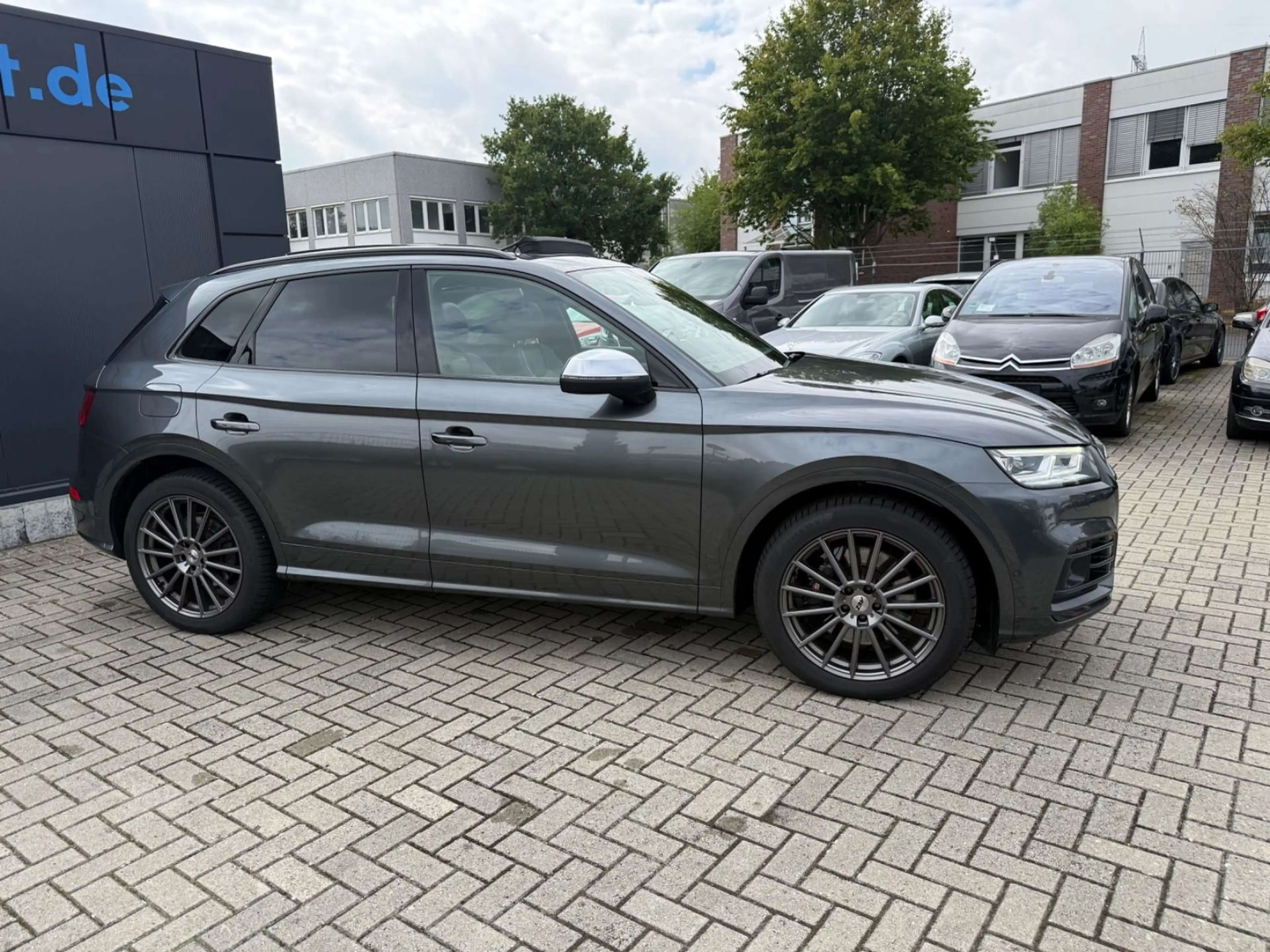 Audi SQ5 3.0 TDI quattro*Navi*Panorama — photo 4
