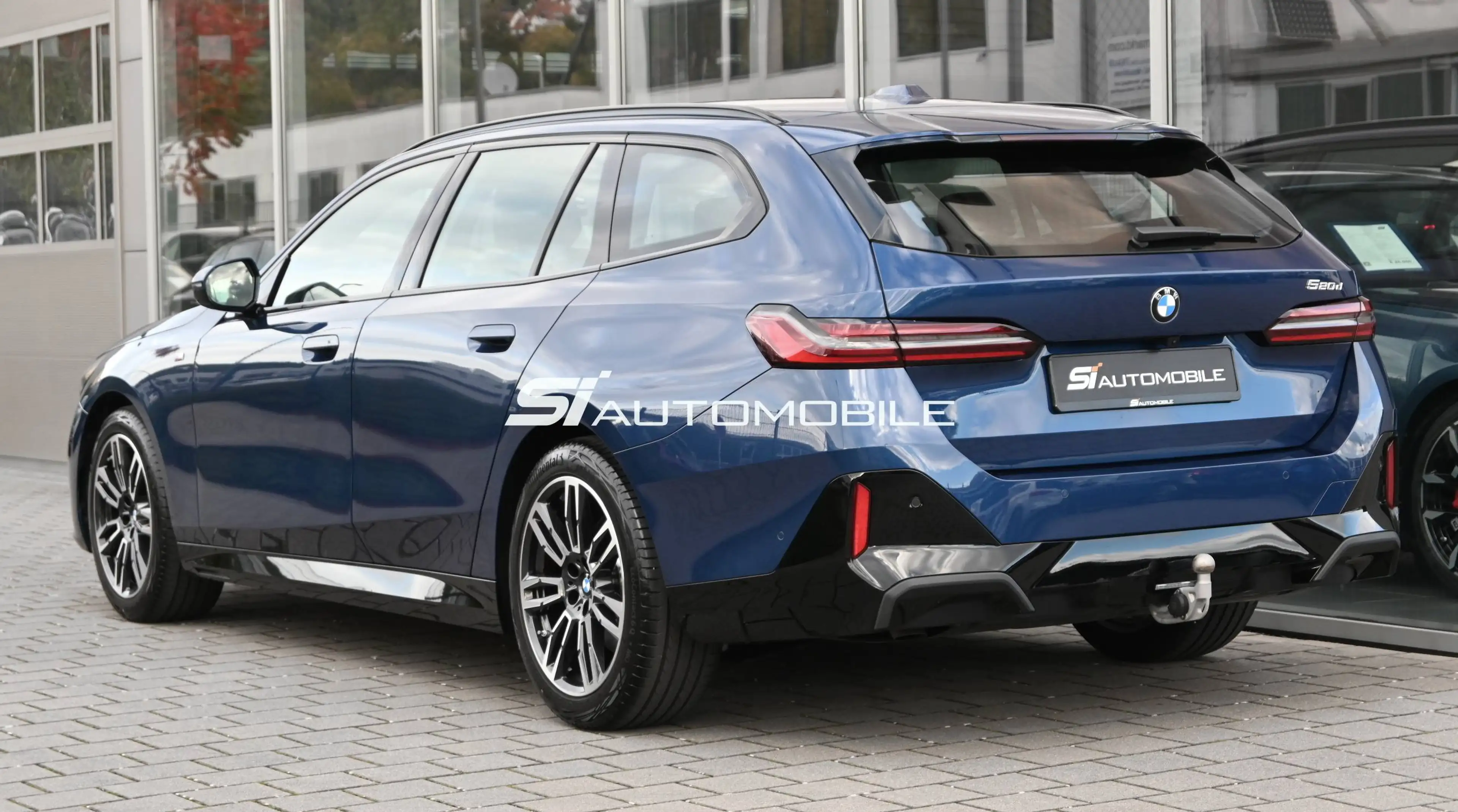 BMW 520 d Touring Aut. M-Sport Pro °ACC°AHK°STANDHEIZ° — photo 3